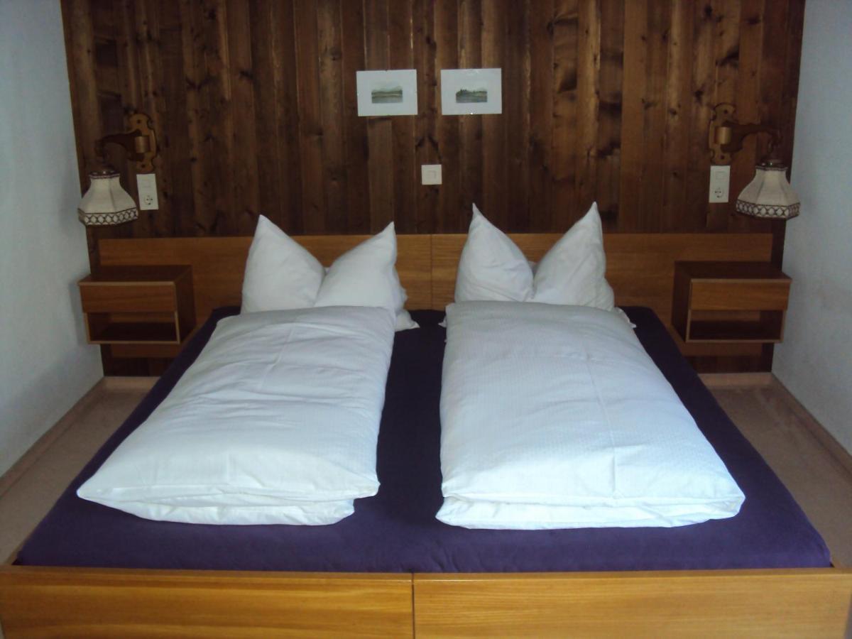 Pension Sursilva Gargellen Zimmer foto